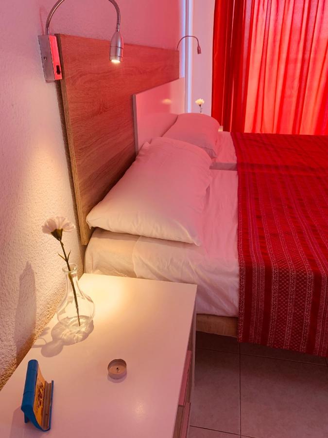 Pondemar Apartaments Vistas Playa Feñabe Eksteriør billede